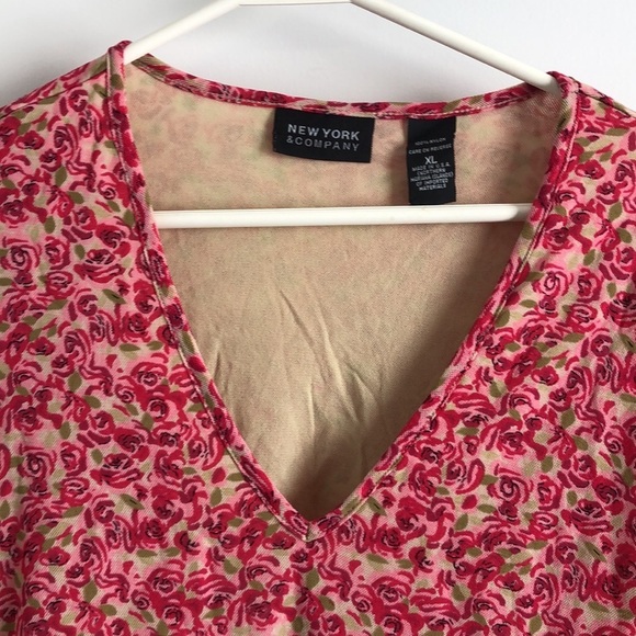 New York & Co. Floral V-Neck Blouse – Vibrant Elegance Size XL T238 - Picture 5 of 6